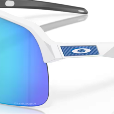 OCULOS&#x20;OAKLEY&#x20;SUTRO&#x20;LITE&#x20;-&#x20;PRIZM&#x20;SAPPHIRE,&#x20;MATTE&#x20;WHITE&#x20;FRAME