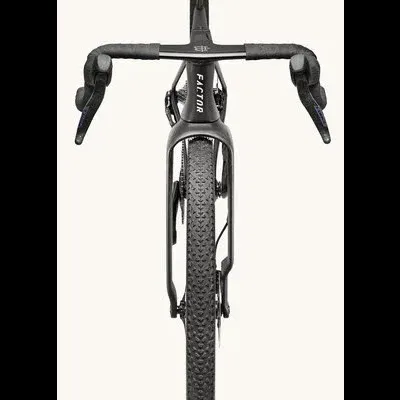 BICICLETA&#x20;FACTOR&#x20;ELARA&#x20;SRAM&#x20;FORCE&#x20;XPLR&#x20;AXS&#x20;1X13&#x20;CARBONO&#x20;PRETO