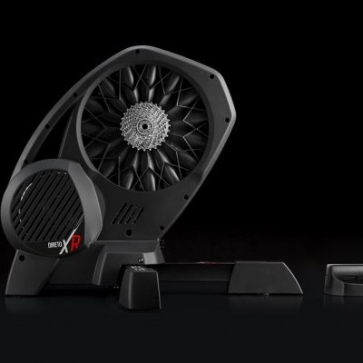 Conjunto de rolos de treino para bicicleta preto com roda dentada