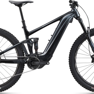 Bicicleta de montanha elétrica preta com pneus Maxxis e suspensão