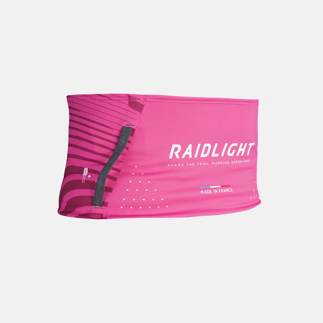 Cinta desportiva rosa RAIDLIGHT com texto branco e detalhes em tons escuros