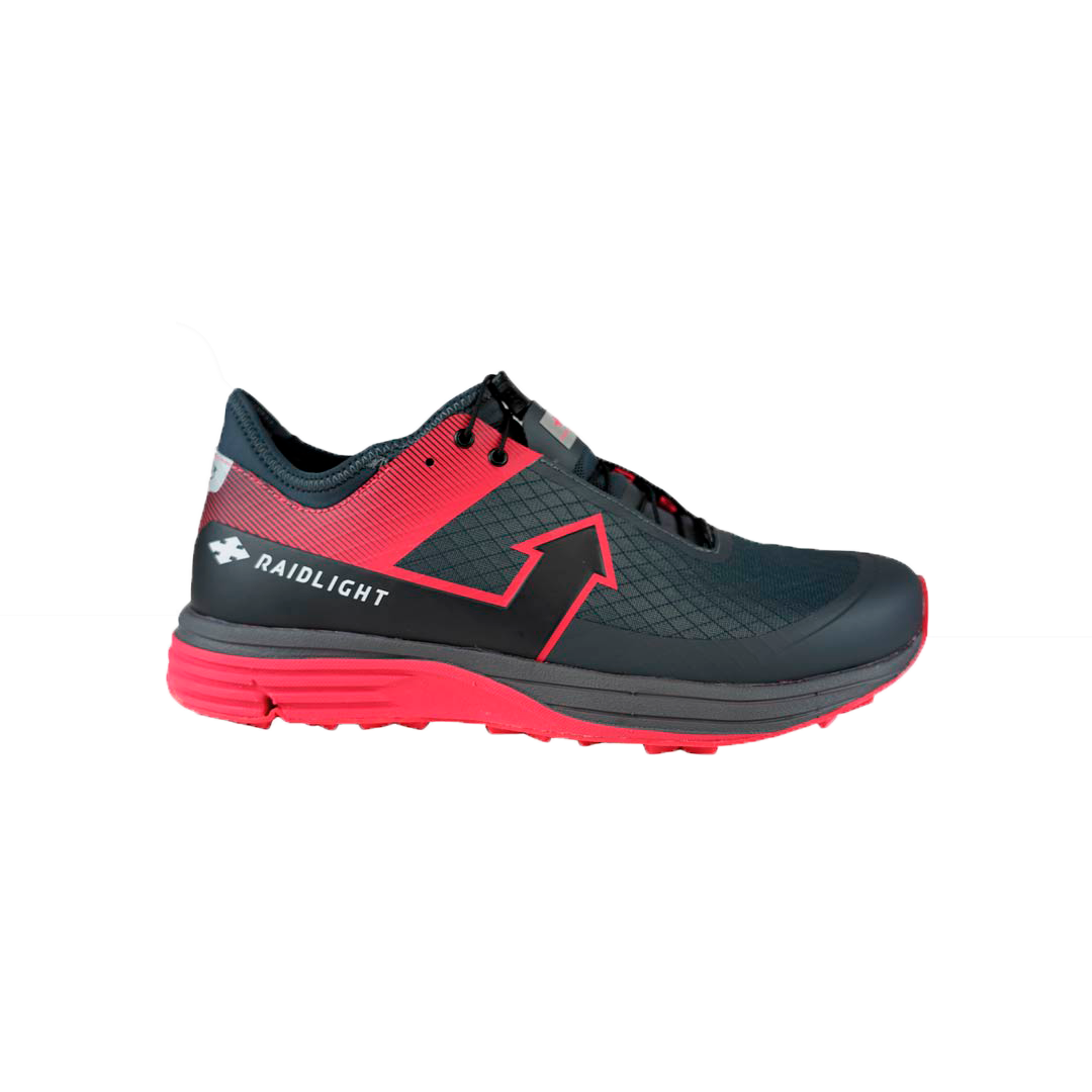 Ténis desportivo Raidlight azul escuro com detalhes vermelhos e sola vermelha