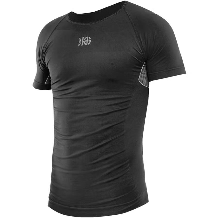 T-shirt preta de manga curta com texto 'RUNNING HG' no peito