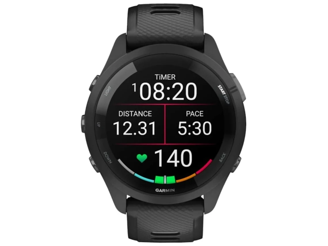 Relógio inteligente preto Garmin com mostrador digital e vários dados de atividade
