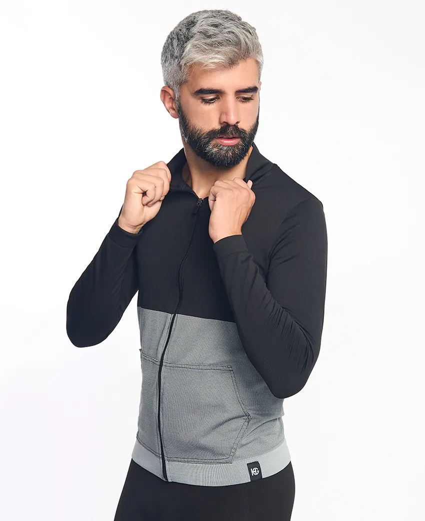 Casaco desportivo preto e cinzento com fecho zip e bolso frontal