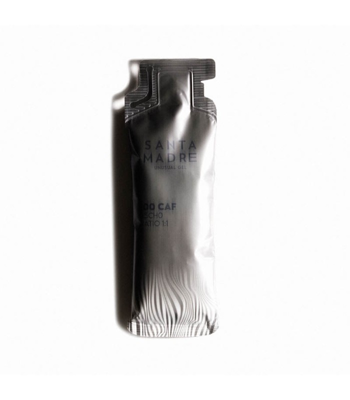 Pacote prateado SANTA MADRE sobre fundo branco