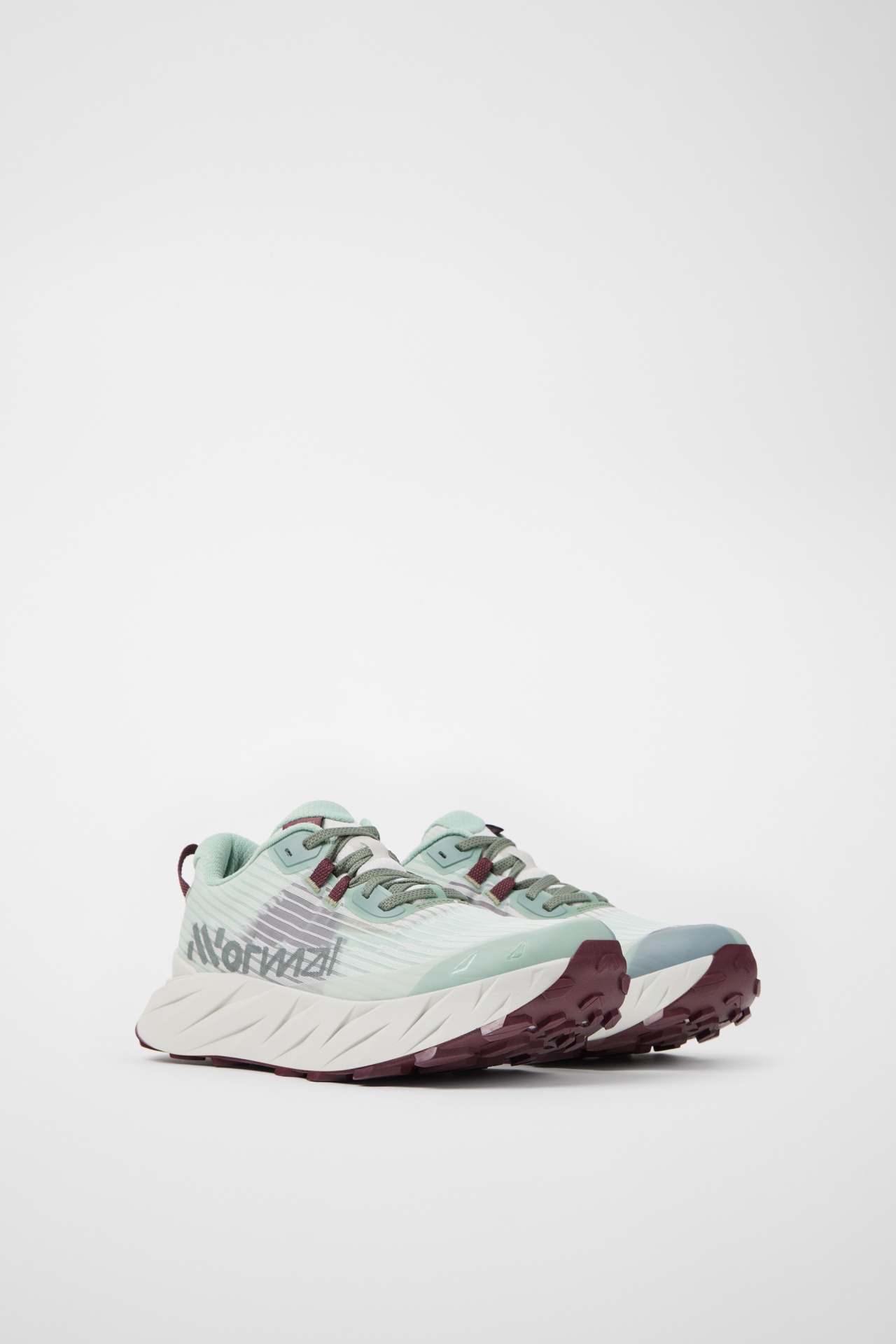 Sapatilhas de corrida Norvazil verde claro com sola bordeaux