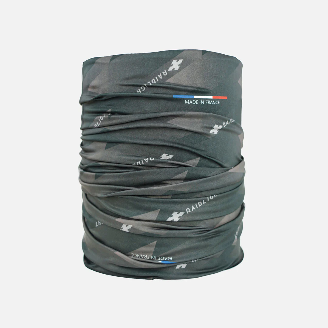 Cachecol tubular cinzento escuro com texto e bandeira francesa