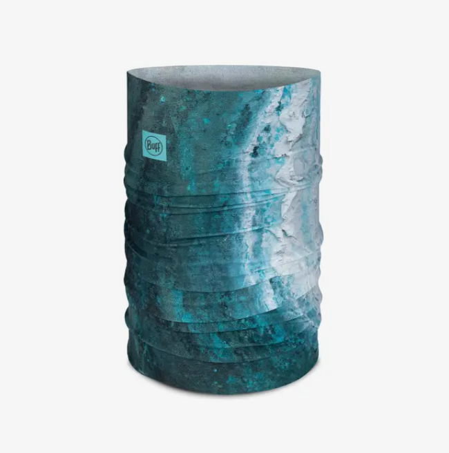 Cachecol tubular azul-esverdeado da marca Buff com padrão e logótipo