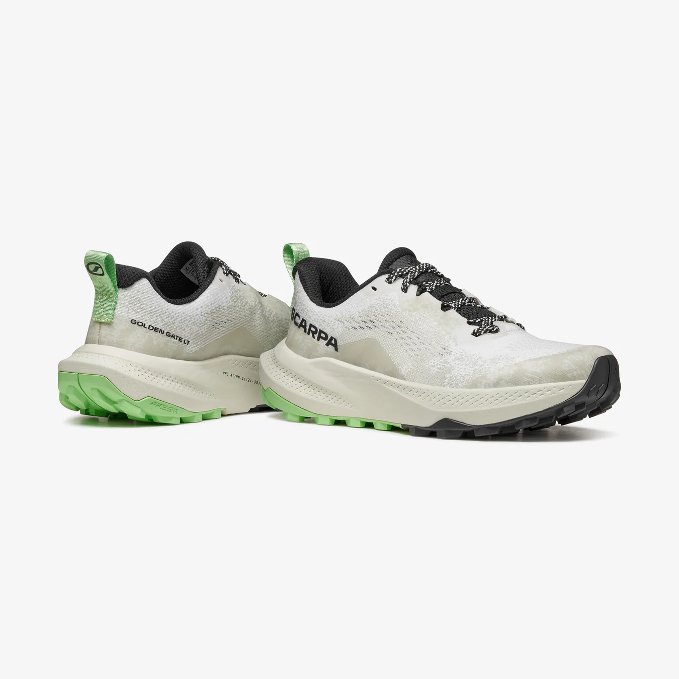 Sapatilhas desportivas SCARPA Golden Gate LT com detalhes em verde e preto.