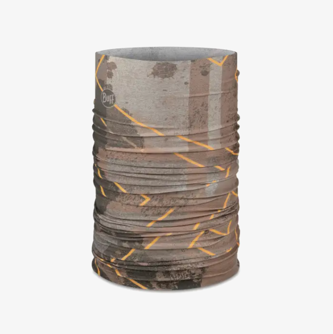 Cachecol tubular cinza com padrões castanhos e amarelos e logótipo Buff