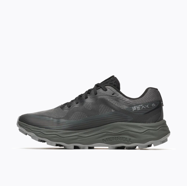 Tênis desportivo Merrell Agility Peak 6 cinza escuro com sola robusta