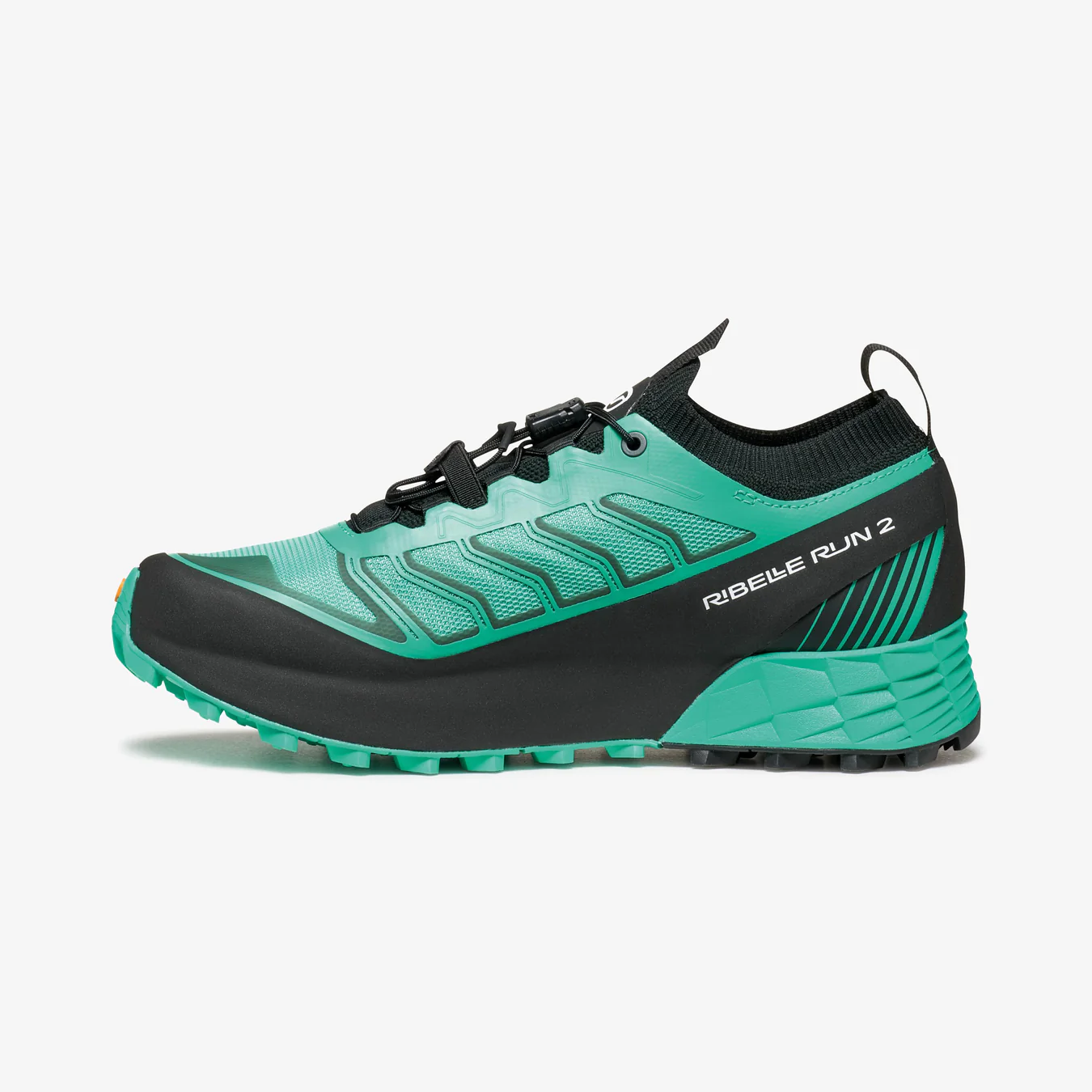 Tênis desportivo verde e preto com sola verde e escrita RIBELE RUN 2 na lateral