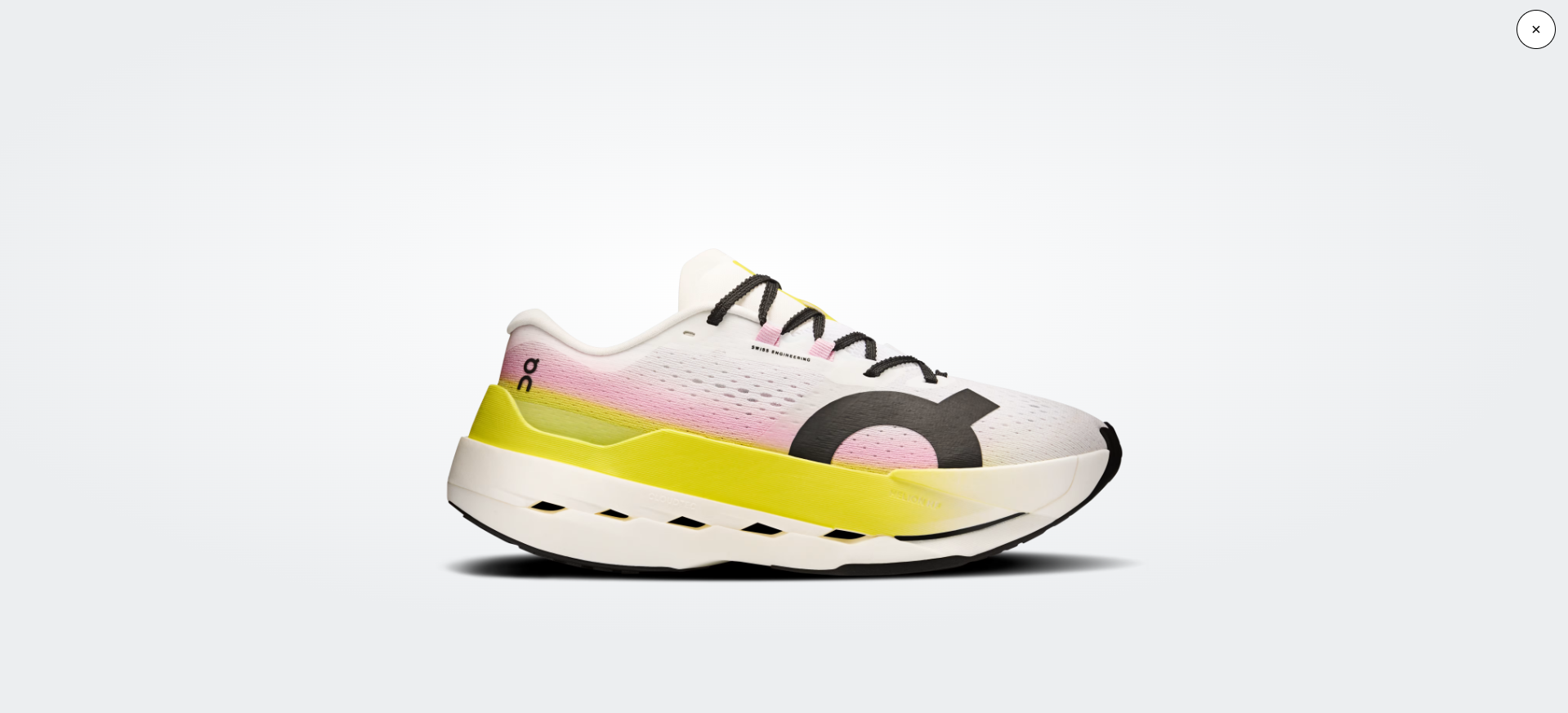 Ténis de corrida branco amarelo rosa com logótipo preto