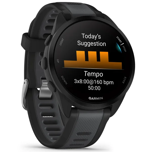 Relógio desportivo Garmin preto com bracelete de silicone e ecrã digital