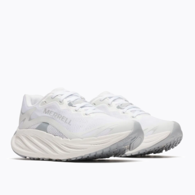 Sapatos desportivos brancos Merrell com sola cinzenta