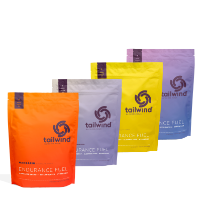 Pacotes coloridos de suplemento de energia Tailwind Endurance Fuel