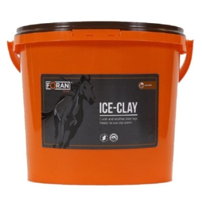 Balde de ICE-CLAY para cavalos da FORAN, laranja com tampa castanha.