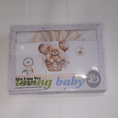 Caixa de embalamento para bebé com ursinho e balões