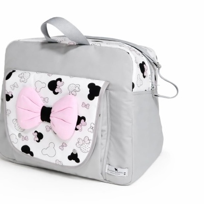 Bolsa cinza com padrão de rato e laço rosa