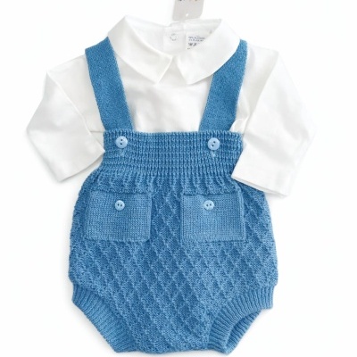 Conjunto para bebé branco e azul com body de malha e camisa com gola