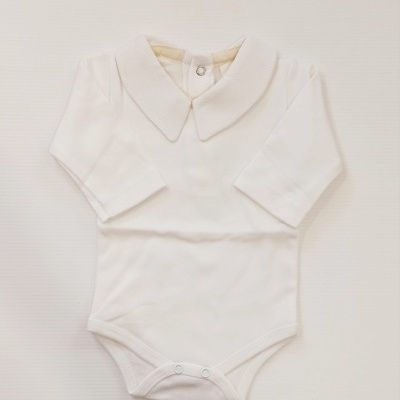 Body branco para bebé com gola e fechos de pressão