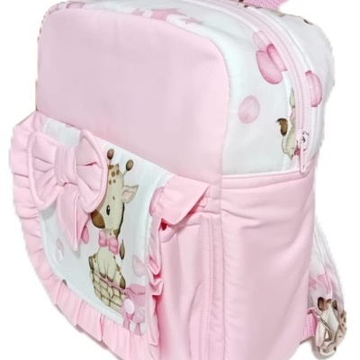 Mochila rosa e branca para criança com desenho de girafa e laço