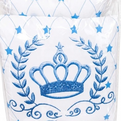 Conjunto de roupa de cama branca com estrelas e coroa azul