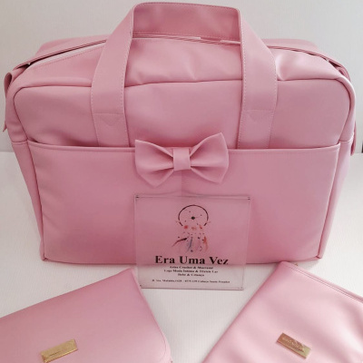 Conjunto de bolsa e acessórios rosa com cartão Era Uma Vez