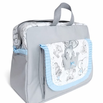 Mochila infantil cinzenta com bolso frontal estampado e aplique de coroa azul