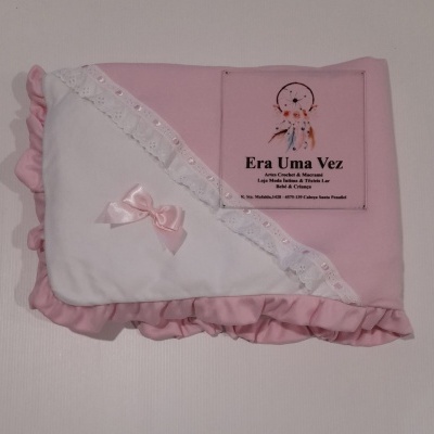 Manta rosa e branca para bebé com laço e etiqueta Era Uma Vez