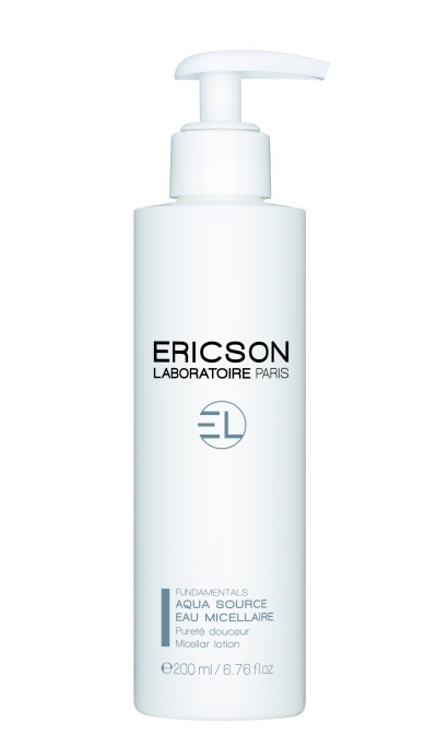 Frasco branco de loção micelar com doseador da marca ERICSON LABORATOIRE PARIS