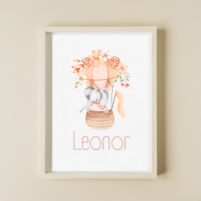 Ilustração com nome: "Menina Elefante em viagem"