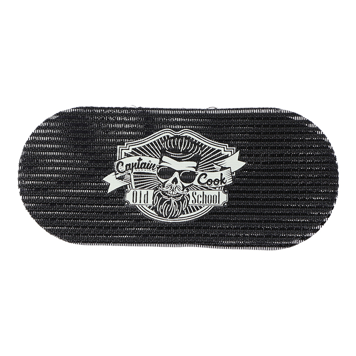 Tapete preto com logotipo de crânio e texto Captains Cook Old School