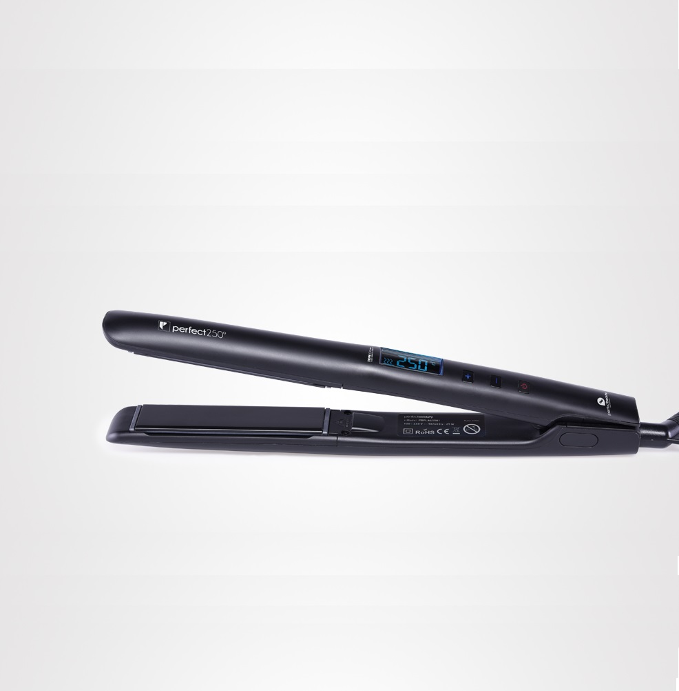 Prancha de cabelo preta com display digital azul e texto 'Perfect Lizz'