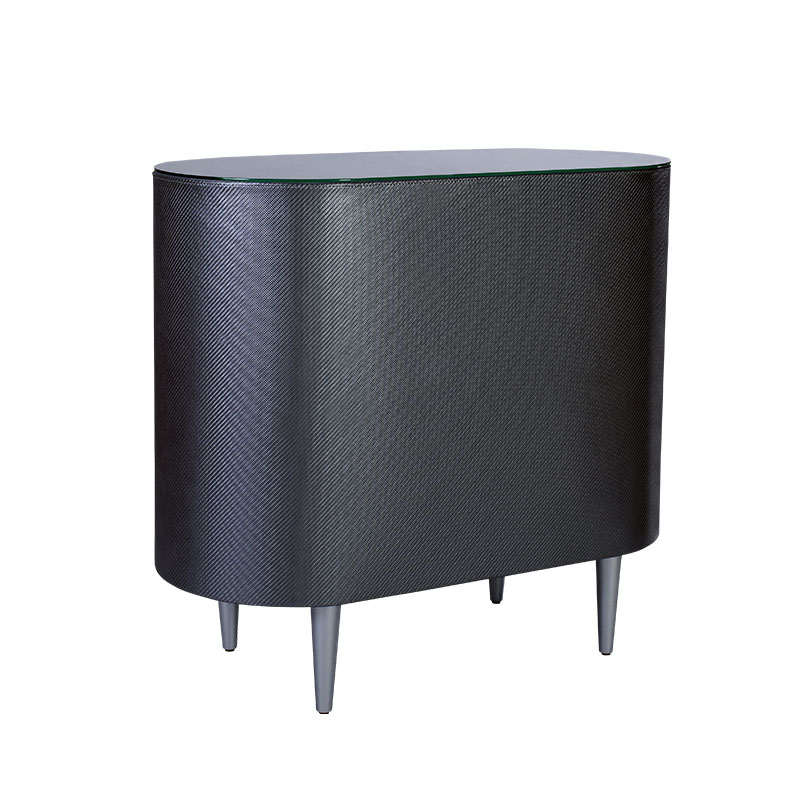 Móvel aparador preto texturizado com pernas cilíndricas