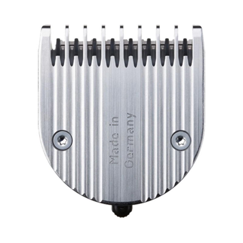 Aparelho de corte metálico prateado com dentes e texto 'Made in Germany'