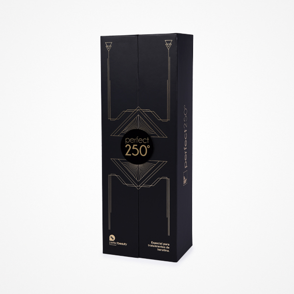 Embalagem preta com detalhes dourados do produto 'perfect 250°' para marcenaria