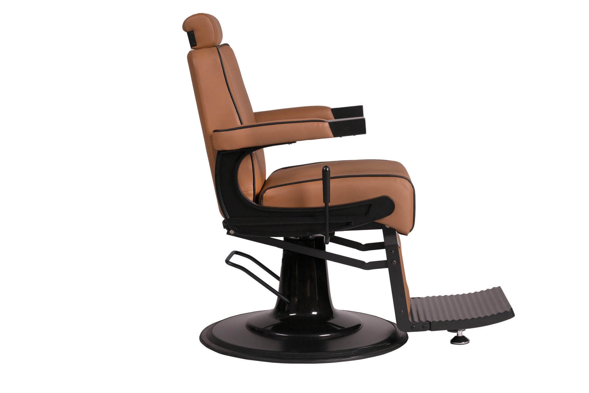 cadeira de barbeiro castanha com base preta e apoio para pés