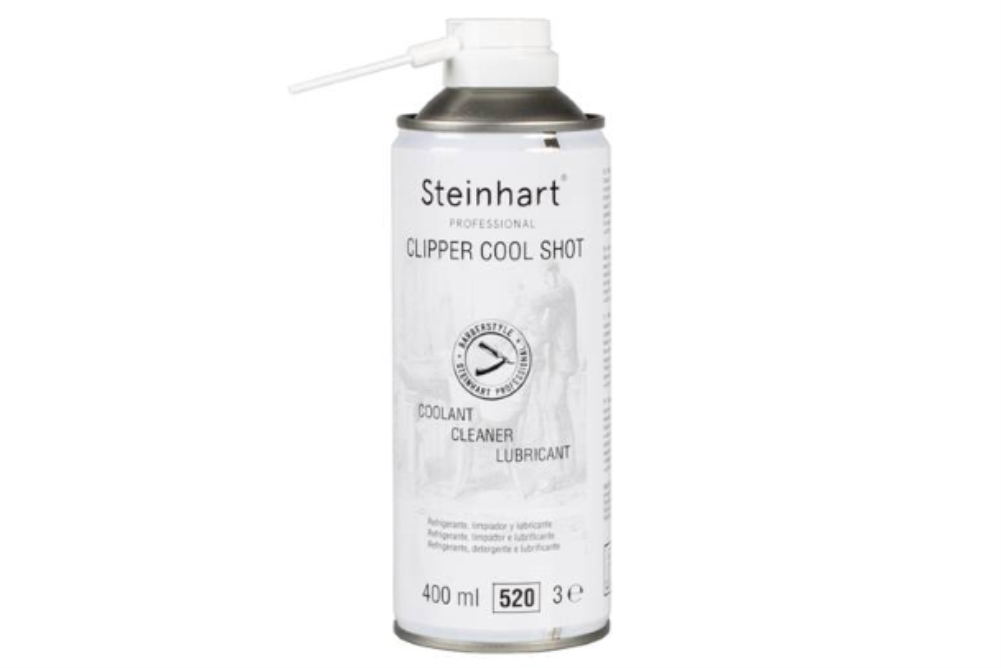 Spray Steinhart Clipper Cool Shot branco com aplicador fino em fundo branco