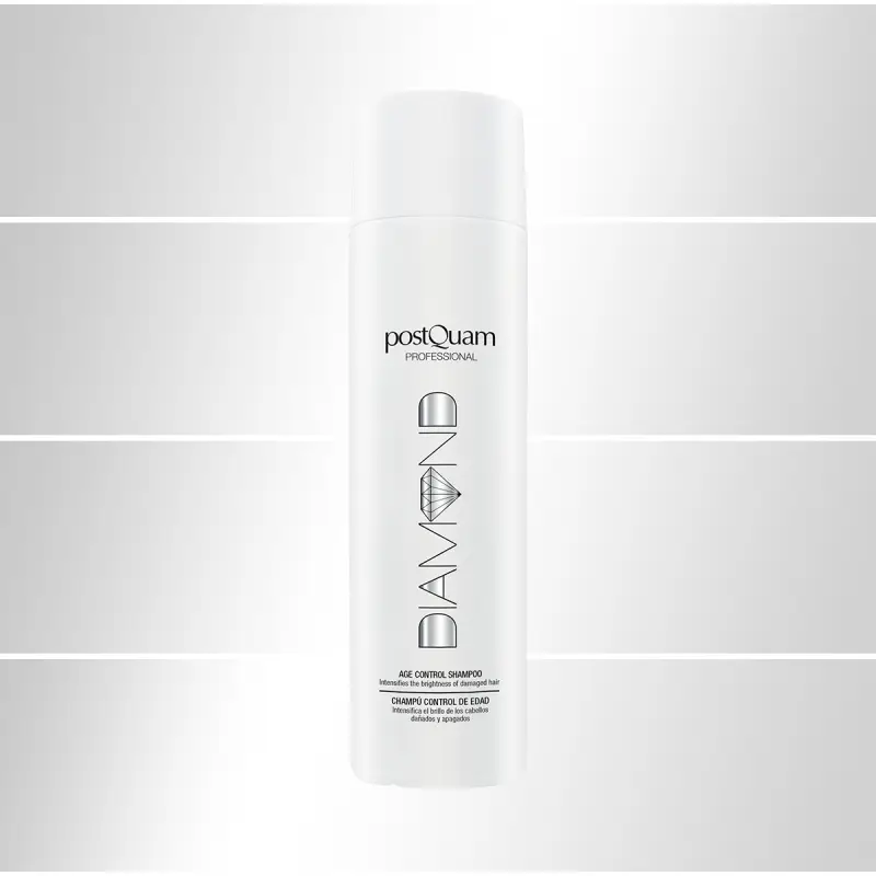 Frasco branco de shampoo postQuam Damaged com texto preto