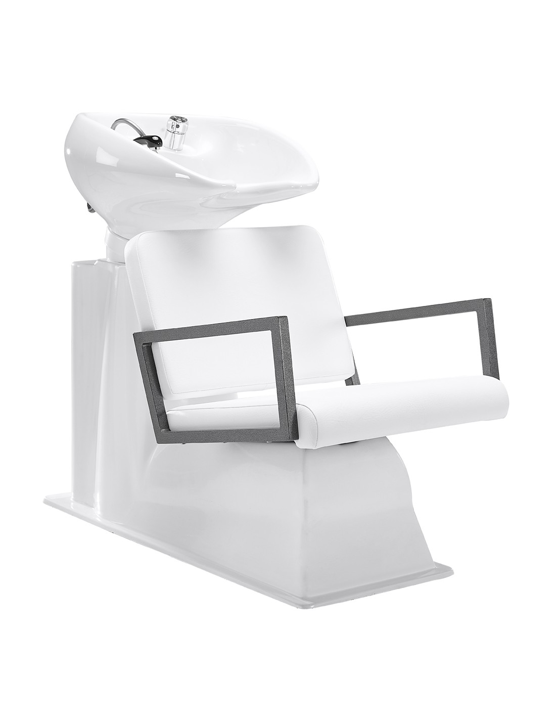 Cadeira branca para lavatório de cabelo com lava-cabeças