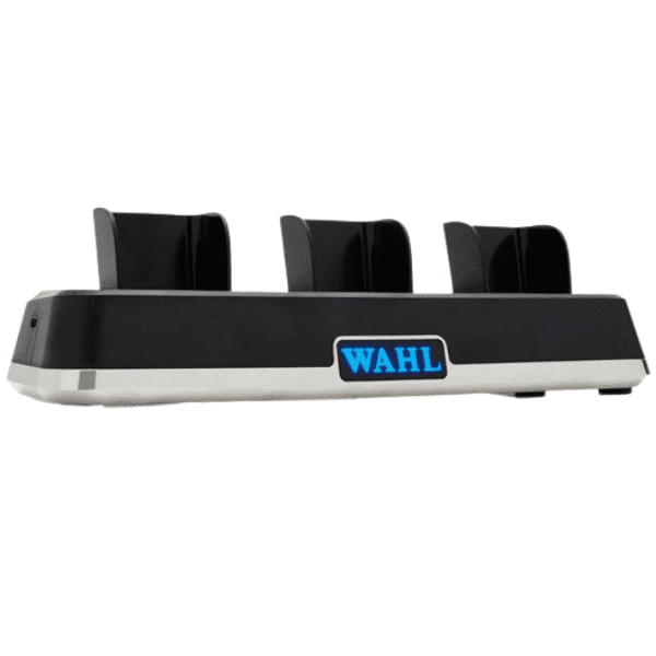 Base de carregamento preta com logo WAHL e três compartimentos
