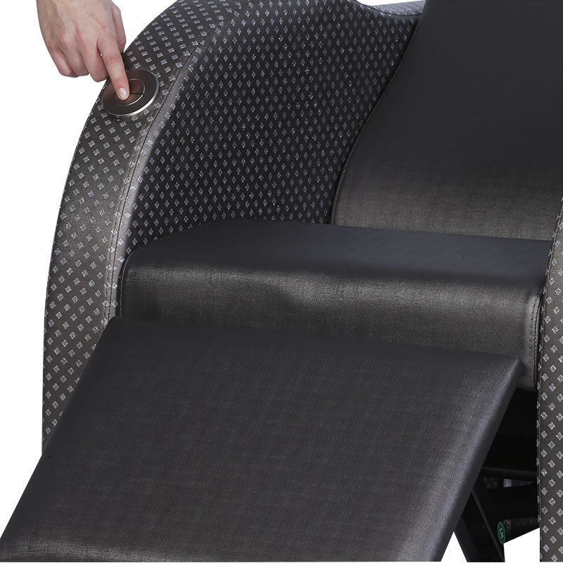 Poltrona reclinável cinza com padrão e detalhes em couro preto