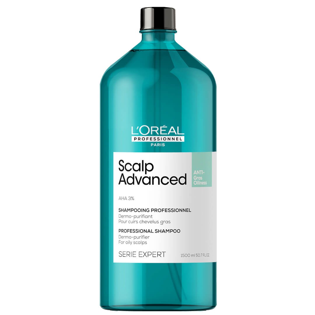 Frasco azul translúcido de champô profissional L'Oreal Scalp Advanced 1500 ml