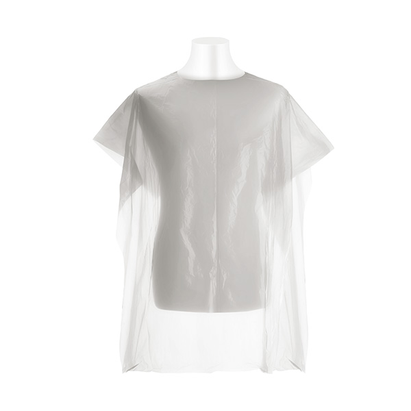 Capa plástica transparente protetora em manequim branco