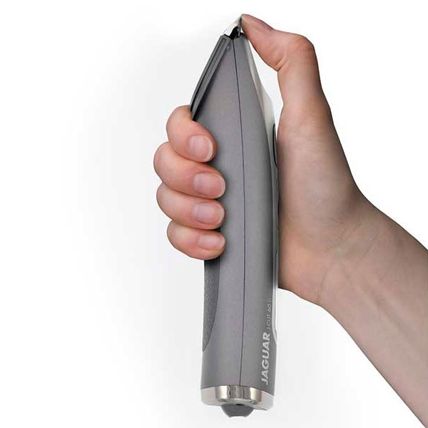 Aparelho cinza JAGUAR PROFESSIONAL segurado por uma mão