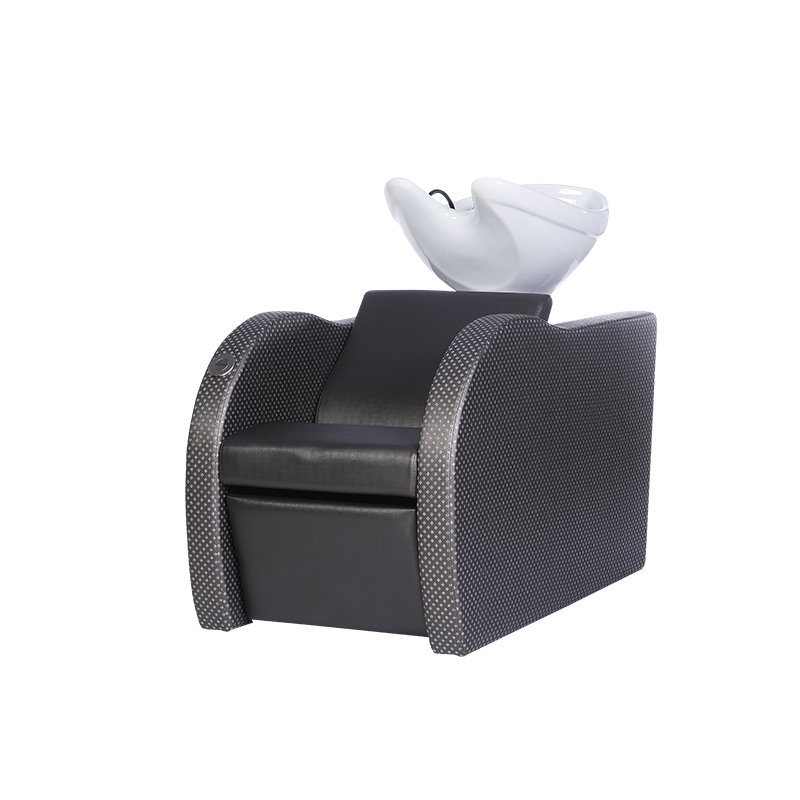 Cadeira de lavar cabelo preta com lava-cabeças branco