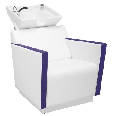 Cadeira para lavagem de cabelo com lavatório branco e detalhes roxos