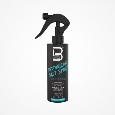 Frasco preto de spray de sal texturizador para cabelo com borrifador